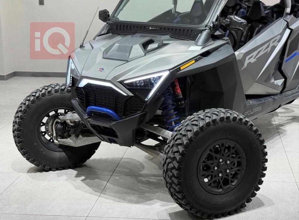 پۆلاریس RZR